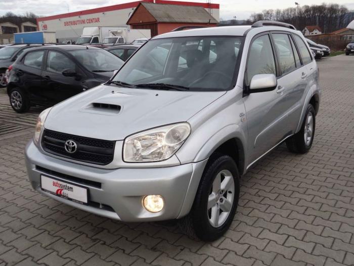 toyota rav 4 2 0d4d 4x4 besplatni mali oglasi