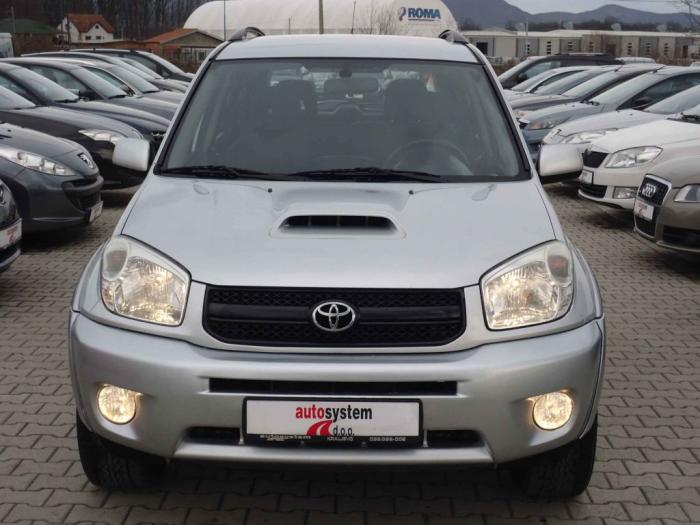 toyota rav 4 2 0d4d 4x4 besplatni mali oglasi