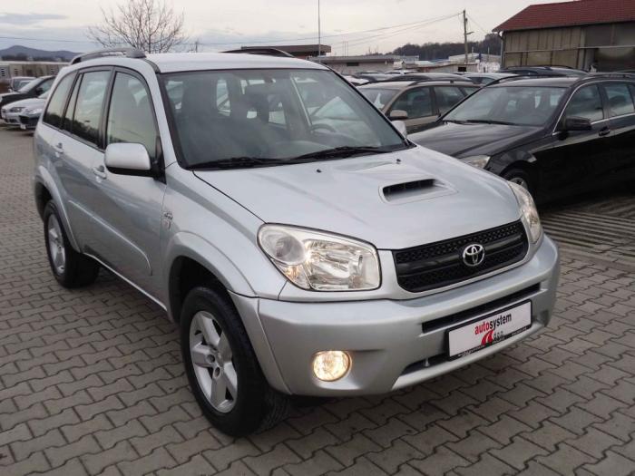 toyota rav 4 2 0d4d 4x4 besplatni mali oglasi
