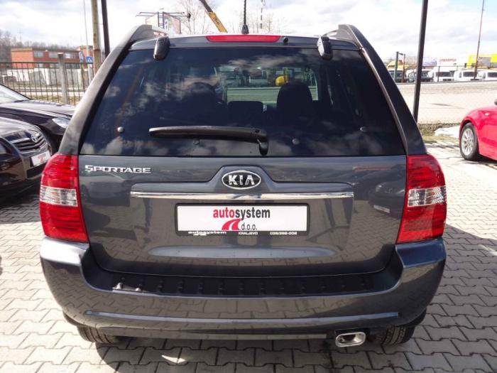 kia sportage 2 0 besplatni mali oglasi