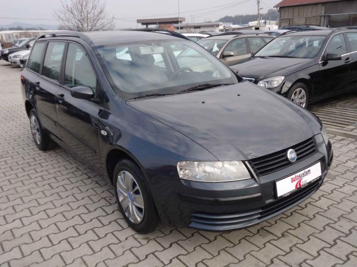 fiat stilo 1 9jtd besplatni mali oglasi
