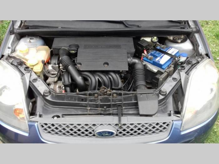 ford fiesta 2006 godište prodaja besplatni mali oglasi