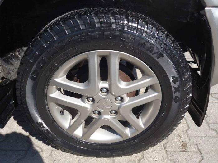 mitsubishi pajero pinin 1 8 besplatni mali oglasi