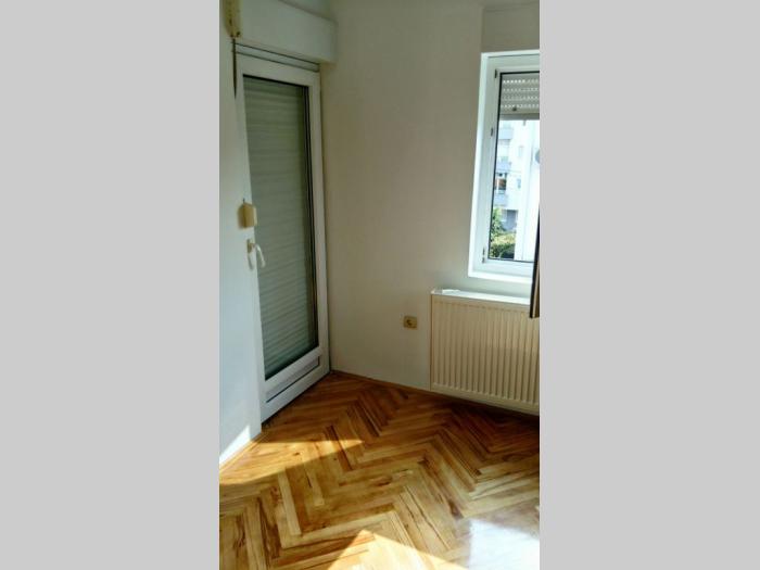lekino brdo, kolašinska 86m2, dupleks besplatni mali oglasi