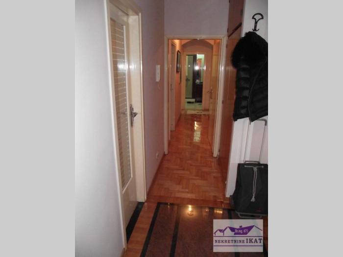 3 0, 72m2, novi beograd, blok 23, milutina milankovića besplatni mali oglasi
