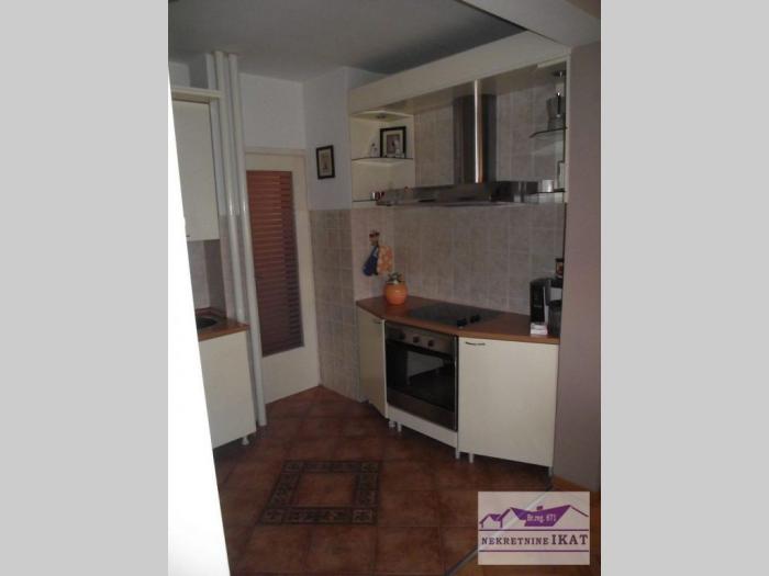 3 0, 72m2, novi beograd, blok 23, milutina milankovića besplatni mali oglasi
