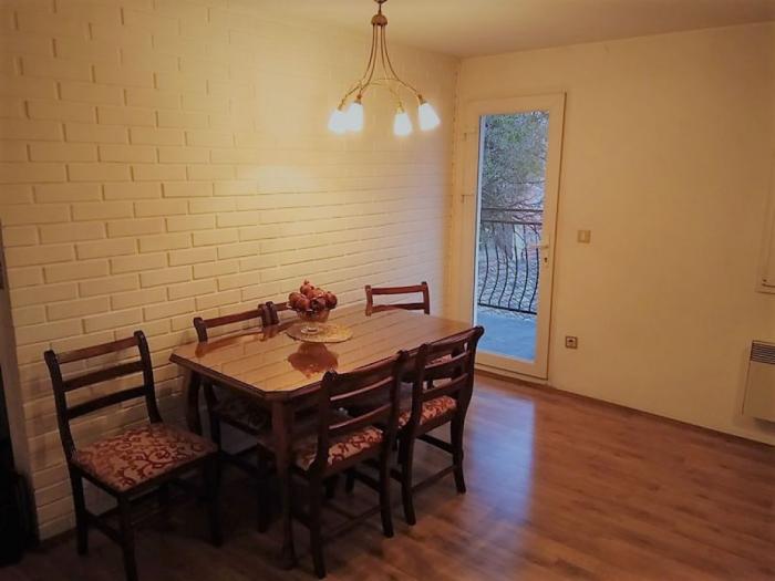2 0, 91m2 sa terasom, zemun, gundulićeva,bez ulaganja besplatni mali oglasi