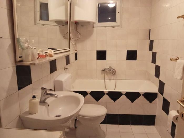 2 0, 91m2 sa terasom, zemun, gundulićeva,bez ulaganja besplatni mali oglasi
