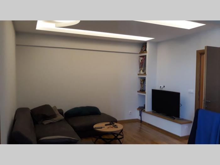 2 0, 51m2, banovo brdo, praška, 5 6, lux, uknjižen, namešten besplatni mali oglasi