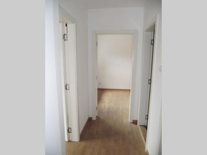 4 0, 106m2, kod vojislava ilića, sporedna mirna ulica besplatni mali oglasi