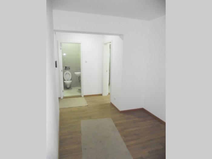 4 0, 106m2, kod vojislava ilića, sporedna mirna ulica besplatni mali oglasi