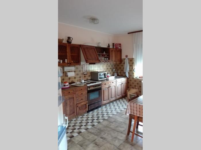 5 0, 220m2 na 20 ari placa,mali mokri lug besplatni mali oglasi