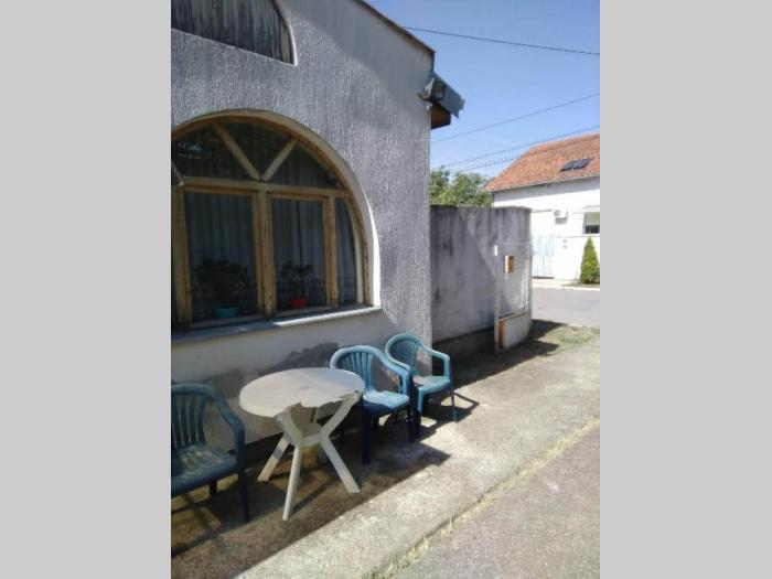 2 0, 50m2, bežanijska kosa besplatni mali oglasi