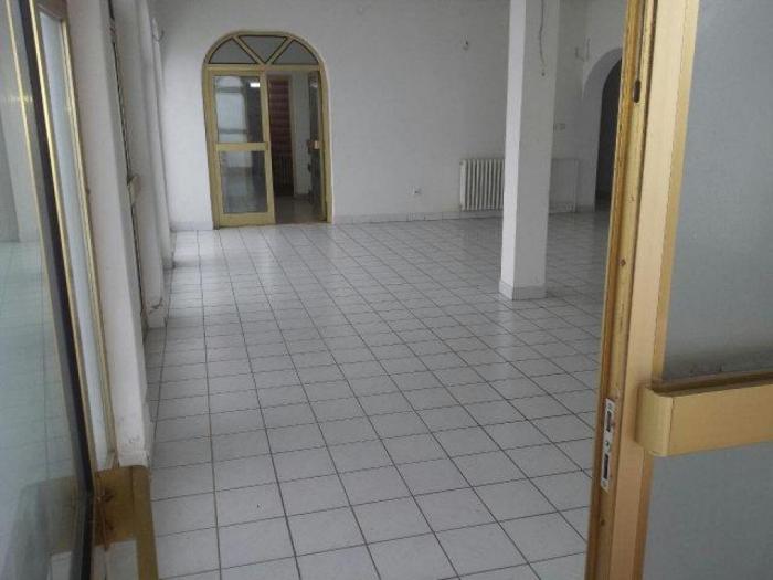 poslovni objekat na putu kraljevo čačak besplatni mali oglasi