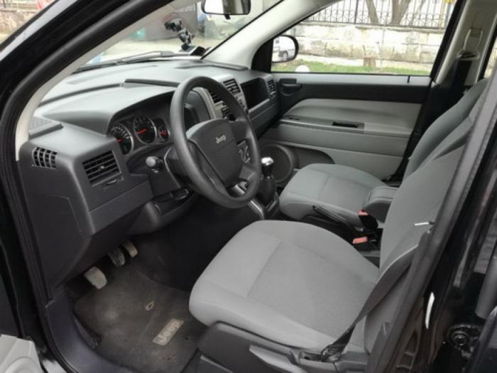 jeep compass 2 0 crd 2007 godište besplatni mali oglasi