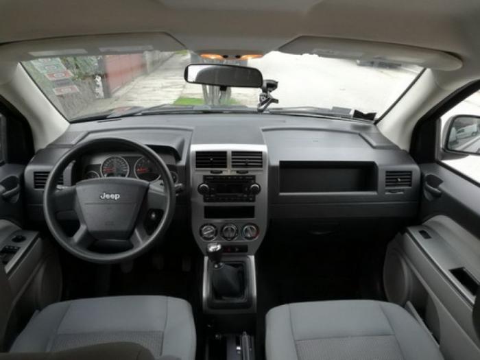 jeep compass 2 0 crd 2007 godište besplatni mali oglasi