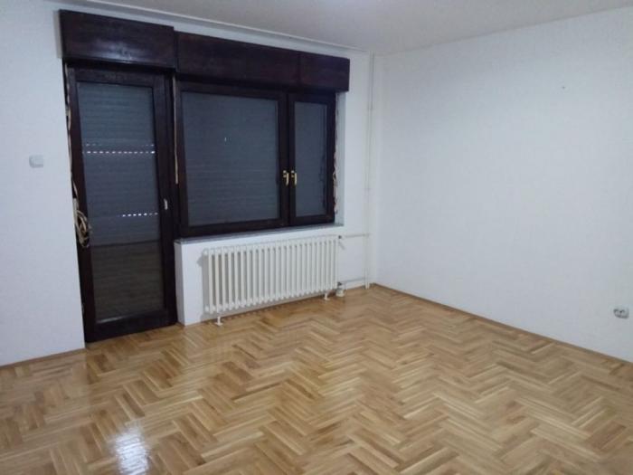 višnjica, kuća sa 4 stana i pogledom na dunav besplatni mali oglasi