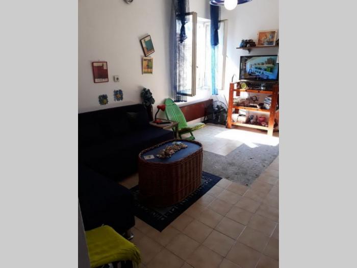 prodajem trosoban stan u herceg novom besplatni mali oglasi