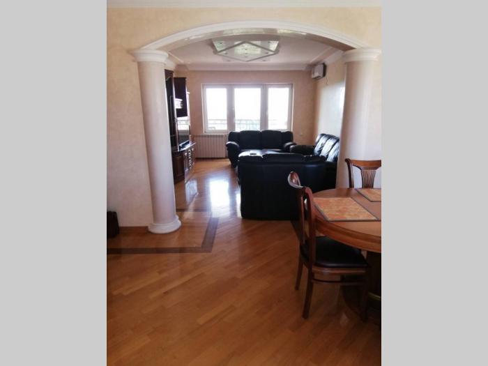 voždovac, kumodraž, lux, kuća 500m2 besplatni mali oglasi