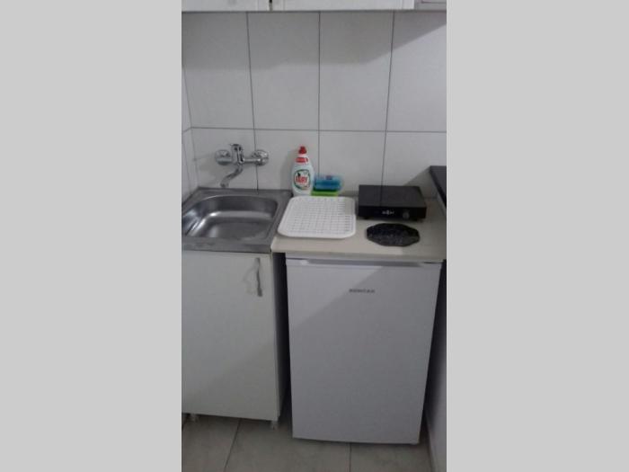 izdavanje garsonjere na dan, novi beograd besplatni mali oglasi