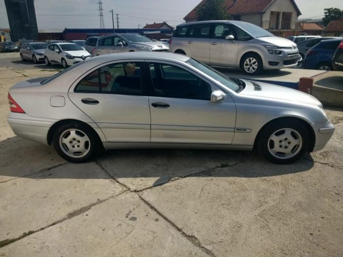 mercedes benz c 200 cdi besplatni mali oglasi