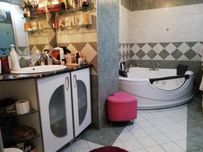 kuća na prodaju zemun centar, cara dušana, 200m od strogog centra besplatni mali oglasi