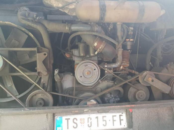 autobusi scania elbo (2001) besplatni mali oglasi