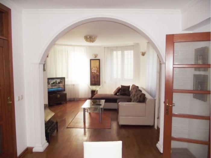 4 0, 120m2, vračar, hram, nebojšina, novo, lux besplatni mali oglasi