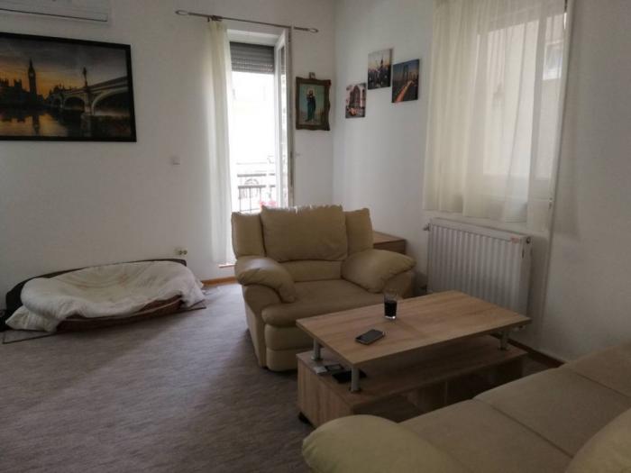 vojvode vlahovića, 54m2 besplatni mali oglasi