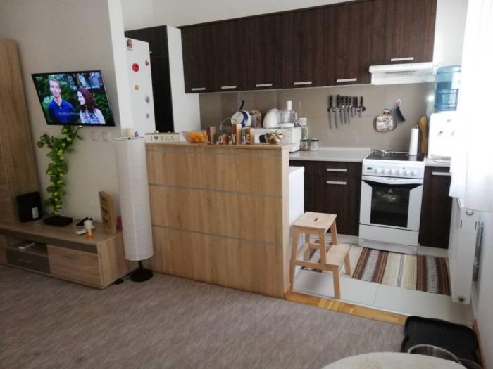 vojvode vlahovića, 54m2 besplatni mali oglasi