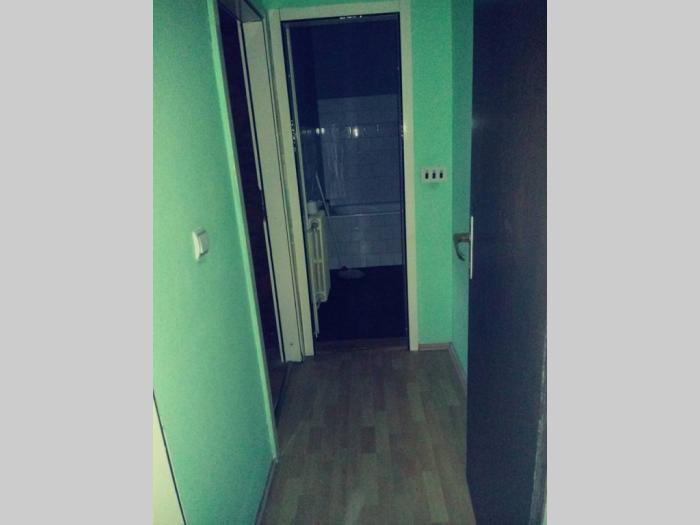 stan 80m2 u centru crvenke besplatni mali oglasi