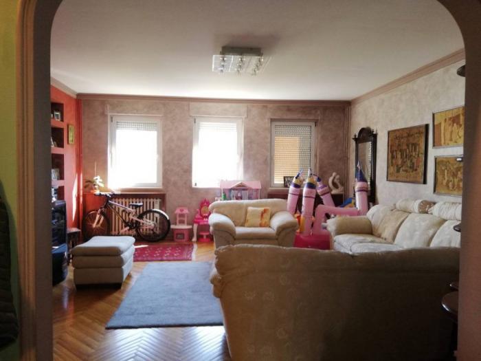 4 0, 115m2, novi beograd, yubc, bulevar mihajla pupina besplatni mali oglasi