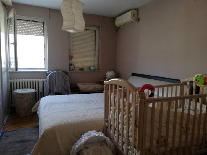 4 0, 115m2, novi beograd, yubc, bulevar mihajla pupina besplatni mali oglasi