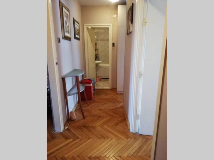 4 0, 115m2, novi beograd, yubc, bulevar mihajla pupina besplatni mali oglasi