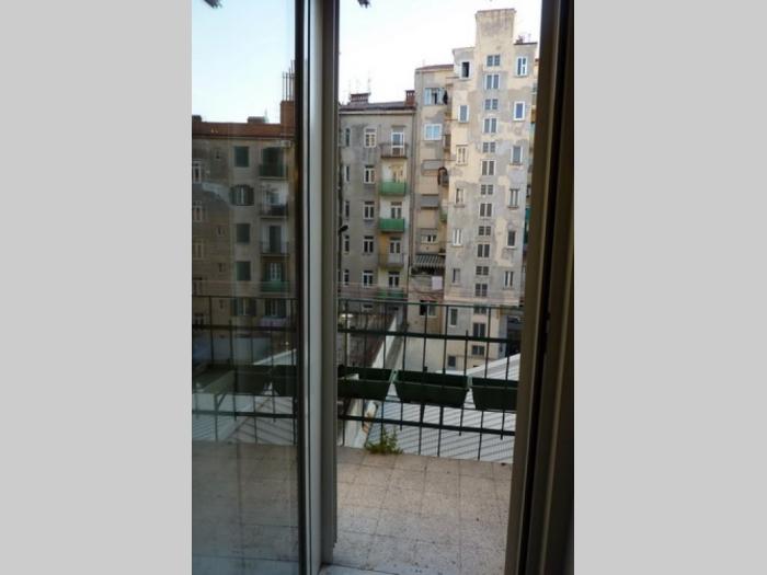 prodajem stan u centru trsta besplatni mali oglasi