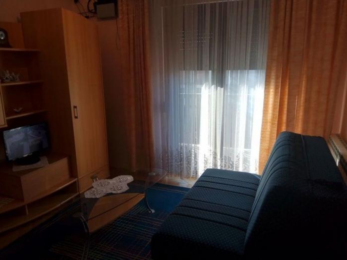 kaluđerica, centar, kuća 300m2, 5 ari, uknjižena besplatni mali oglasi