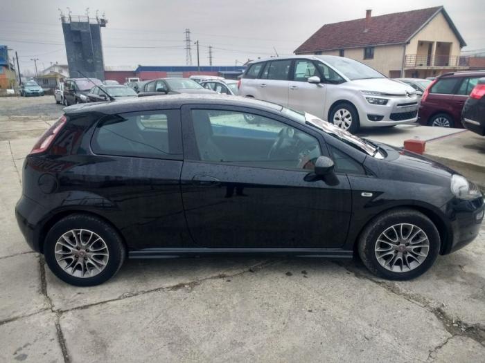 fiat grande punto 1 3 mtj besplatni mali oglasi