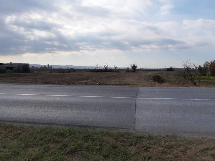 prodajem plac za poslovanje 1254m2 u rumenci kod novog sada besplatni mali oglasi