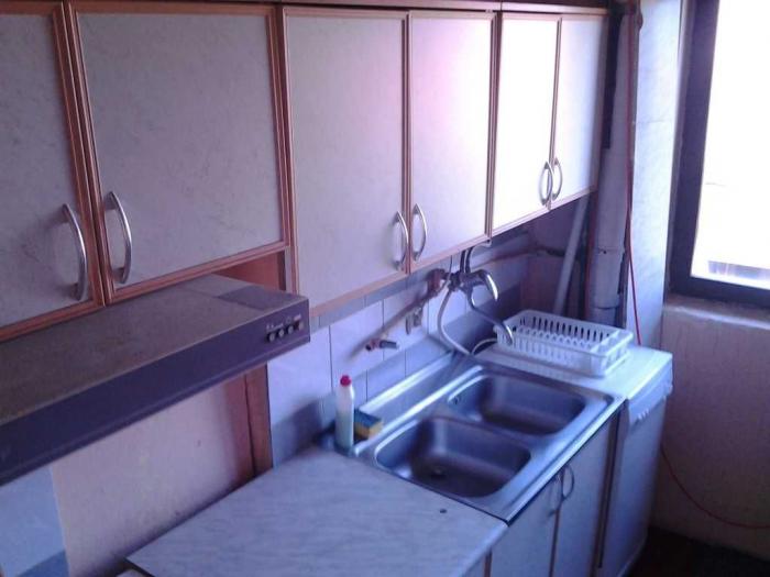 na prodaju kuća u surčinu, 400 m2 besplatni mali oglasi