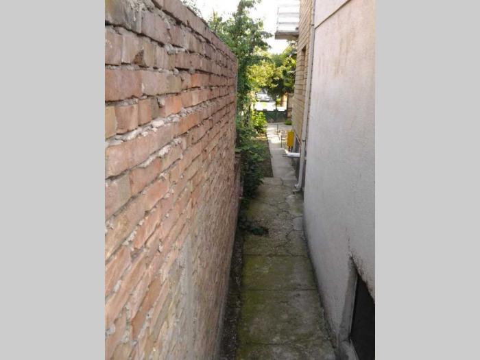na prodaju kuća u surčinu, 400 m2 besplatni mali oglasi
