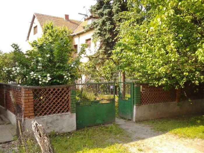 na prodaju kuća u surčinu, 400 m2 besplatni mali oglasi