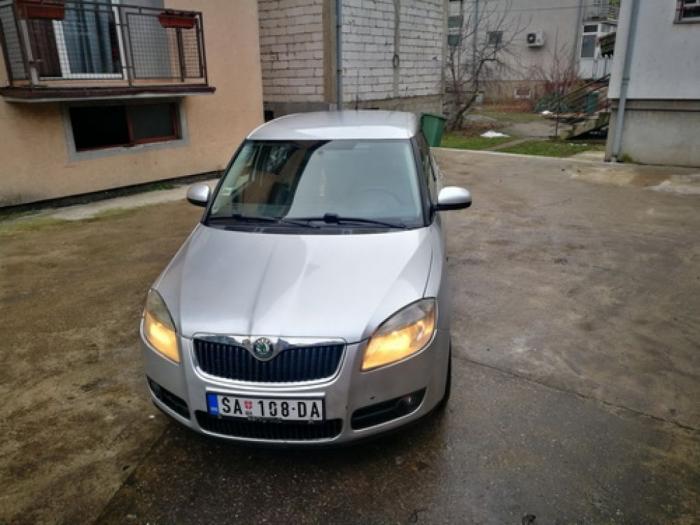 škoda fabia 1 4 tdi karavan 2008 g besplatni mali oglasi
