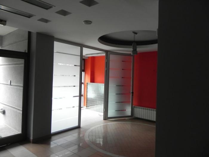 centar, lokal u blizini kalemegdana, 260m2 besplatni mali oglasi