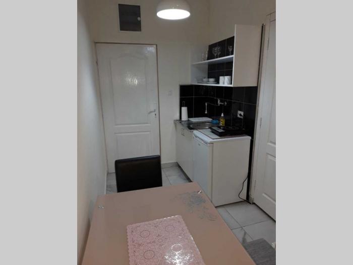 izdavanje garsonjere na dan, novi beograd besplatni mali oglasi