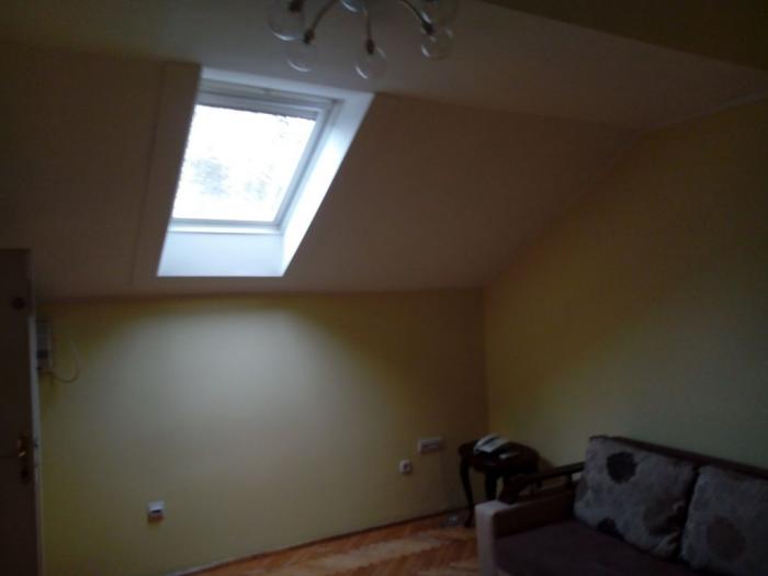 izdavanje, savski venac, užička, stan u kući 80m2 besplatni mali oglasi