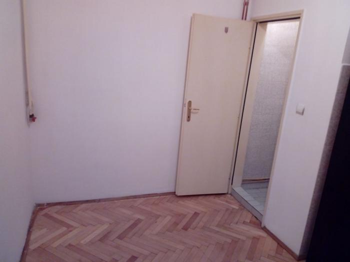 izdavanje, savski venac, užička, stan u kući 80m2 besplatni mali oglasi