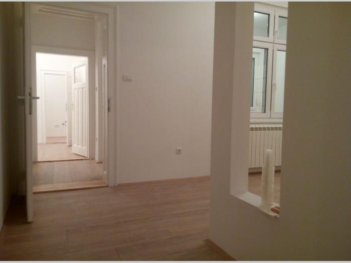 vračar, 114m2, eg, salonski besplatni mali oglasi