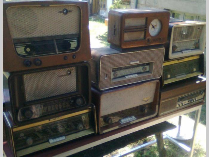 stari radio aparati lampaši besplatni mali oglasi