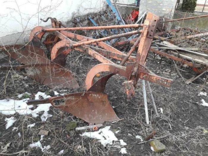 priključne mašine za traktor besplatni mali oglasi
