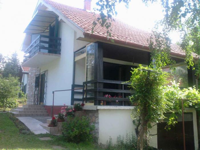 vikendica a srebrnom jezeru prodaja besplatni mali oglasi